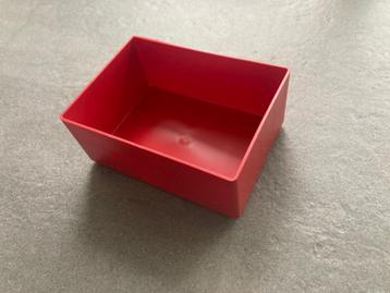 Losse kunststof assortimentsbakjes merk Tayg beschikbaar voor biedingen