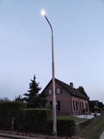 Lichtmast c.a. 9m hoog, Tuin en Terras, Buitenverlichting, Ophalen, Zo goed als nieuw, Aluminium, Staande lamp