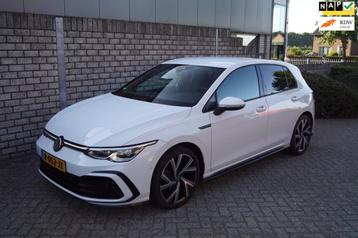 Volkswagen Golf 1.5 TSI R-Line 5 Deurs Navi Camera Clima Spo beschikbaar voor biedingen