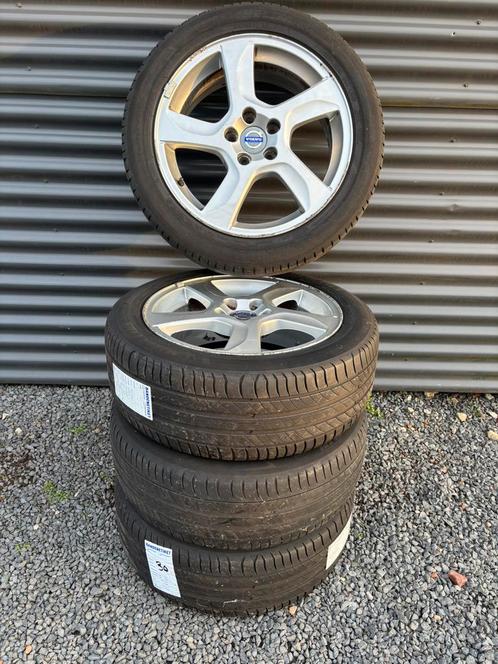 17 inch Volvo V60 / S60 velgen + zomerbanden, Auto-onderdelen, Banden en Velgen, Banden en Velgen, Zomerbanden, 17 inch, 225 mm