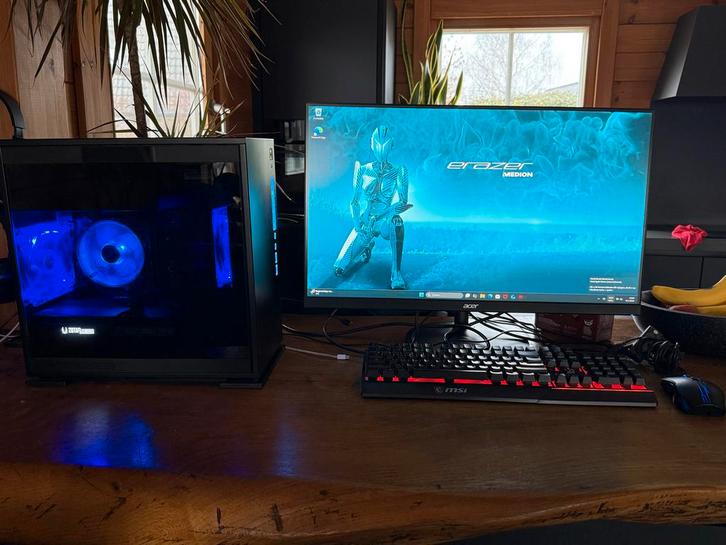 Complete game PC setup|ZGAN|Factuur✅|, Computers en Software, Desktop Pc's, Zo goed als nieuw, 3 tot 4 Ghz, SSD, 8 GB, Met videokaart