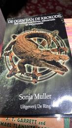 S. Muller - De ogen van de krokodil, Ophalen of Verzenden, Zo goed als nieuw, S. Muller; G. Klomp