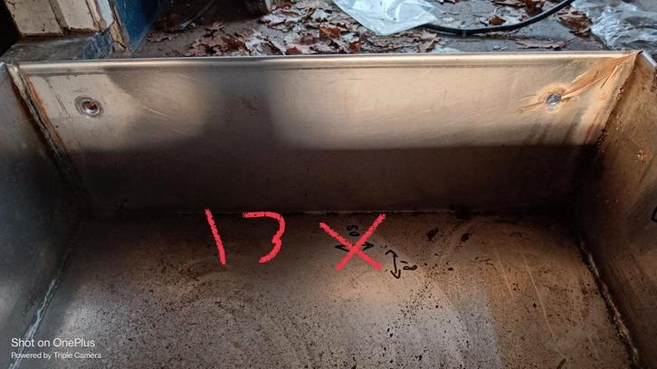 RVS Voederbakken - Dikwandig & Ophangbaar, Dieren en Toebehoren, Schapen, Geiten en Varkens