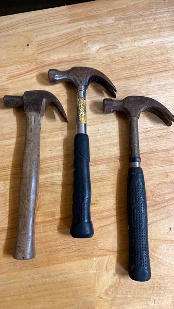 3 klauwhamers beschikbaar voor biedingen