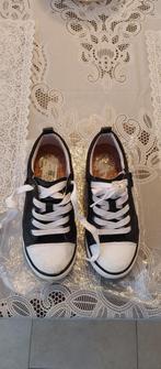 schoenen maat 33(Yellow cab), Ophalen, Zwart, Sneakers of Gympen, Zo goed als nieuw