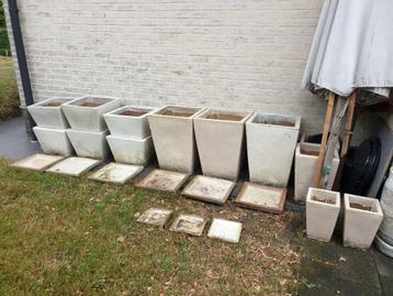13x geglazuurde vorstbestendige vierkante bloempot + schalen beschikbaar voor biedingen