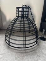 Metalen hanglamp- nieuw twv 350 euro, Huis en Inrichting, Lampen | Hanglampen, Ophalen, Nieuw, Metaal, 50 tot 75 cm