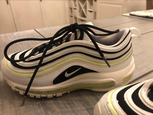 Nike air max 97 als nieuw!, Kleding | Dames, Schoenen, Zo goed als nieuw, Sneakers of Gympen, Overige kleuren, Ophalen of Verzenden