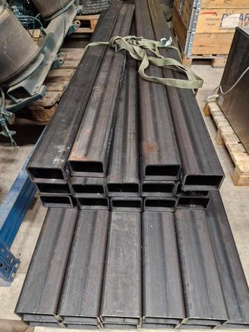 Partij kokers 120x80x6mm beschikbaar voor biedingen