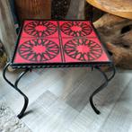 tafeltje vintage, Minder dan 55 cm, Gebruikt, Ophalen of Verzenden, Overige materialen