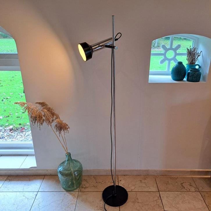 Vintage Hala Zeist Spot op Statief - Jaren '60, Huis en Inrichting, Lampen | Vloerlampen, Gebruikt, 150 tot 200 cm, Metaal, Ophalen