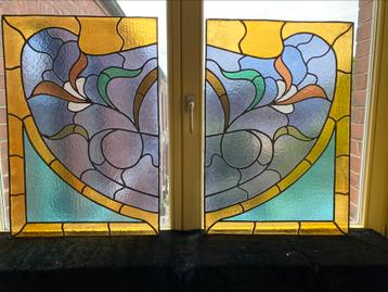 art nouveau glas in lood ramen  beschikbaar voor biedingen