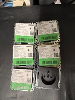 6x Schneider Merten Inbouw WCD Mat Zwart Penaarde, Doe-het-zelf en Verbouw, Elektra en Kabels, Ophalen of Verzenden, Nieuw, Stopcontact