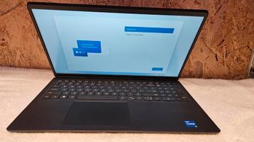Dell Vostro 3520 Laptop – i5-1135G7 | 8GB | 256GB SSD | W11 beschikbaar voor biedingen