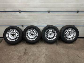 Set 195 65 15  Continental banden op velg beschikbaar voor biedingen