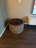 Mooie Gecapitonneerde poef taupe/bruin. Als nieuw !, Ophalen, Zo goed als nieuw, Bruin, Eén