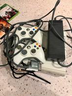 Xbox360 onderdelen plus spellen t.e.a.b., Spelcomputers en Games, Spelcomputers | Xbox 360, Ophalen, Met games, 360 E, Met 2 controllers