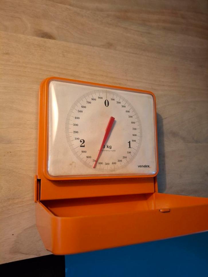 Retro Oranje Vendex Keukenweegschaal - Vintage Design, Doe-het-zelf en Verbouw, Weegschalen, Gebruikt, Overige typen, Minder dan 50 kg