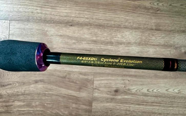 Megabass Destroyer Evoluzion hengel, Watersport en Boten, Hengelsport | Roofvissen, Gebruikt, Ophalen