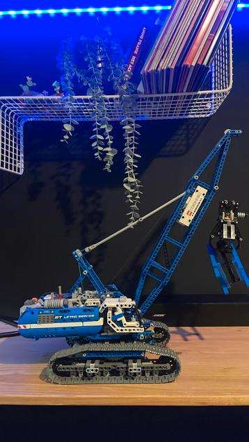 Lego Technic 42042 Rupsband Hijskraan beschikbaar voor biedingen