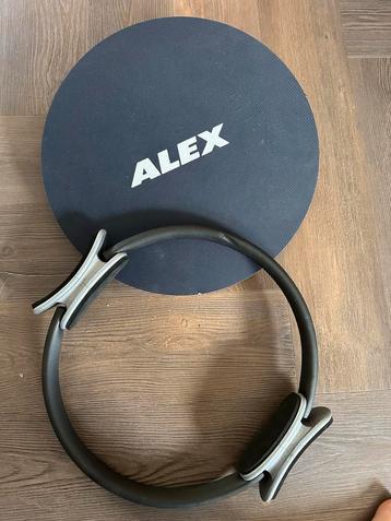 Alex Pilates Ring & balance board - Zo goed als nieuw! beschikbaar voor biedingen