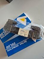 2x airtac 5/3 pneumatisch ventiel 12vdc spoel, Ophalen of Verzenden, Nieuw