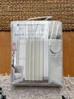 2x Beige Verduisterende Gordijnen Nieuw 140x260cm, 100 tot 150 cm, 200 cm of meer, Beige, Nieuw