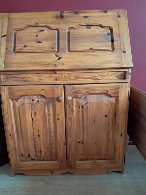 houten buro kastje, Huis en Inrichting, Bureaus, Gebruikt, Bureau, Ophalen
