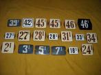 huisnummer een hoog 2 3 5 7 18 24 27 28 31 33 34 39 42 45 46, Antiek en Kunst, Antiek | Emaille, Ophalen of Verzenden