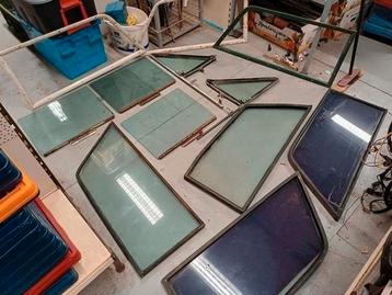 Diverse ruiten jeep grand wagoneer cherokee chief beschikbaar voor biedingen