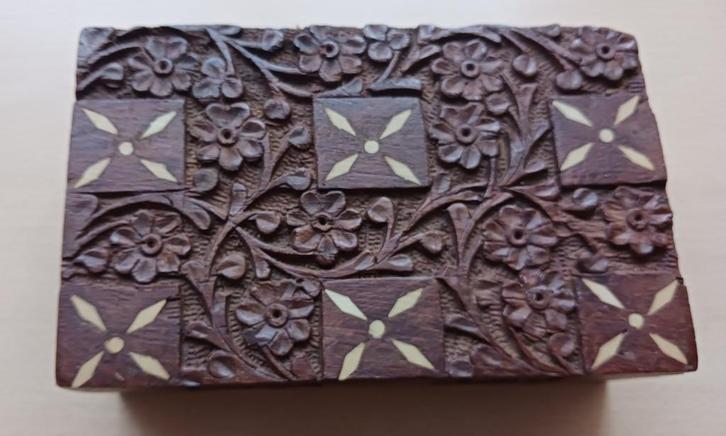 Houten doosje Handgemaakt ingelegd met been, Antiek en Kunst, Kunst | Niet-Westerse kunst, Ophalen of Verzenden