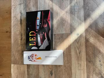 RGB LED Strip Licht – Interieurverlichting voor je Auto beschikbaar voor biedingen