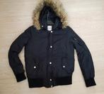 Maat S The Sting zwart jas met capuchon, Kleding | Dames, Jassen | Winter, The Sting, Zwart, Ophalen of Verzenden, Zo goed als nieuw