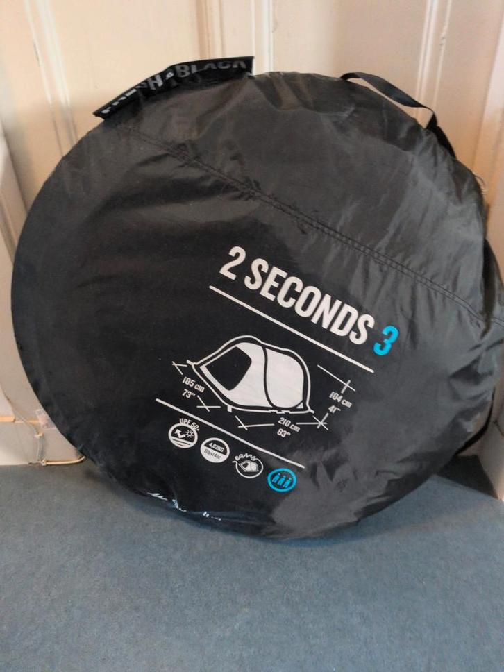 Quechua 3 persoons Fresh&Black tent, Caravans en Kamperen, Tenten, Ophalen