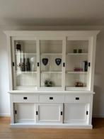 Witte buffetkast met glazen schuifdeuren, Ophalen