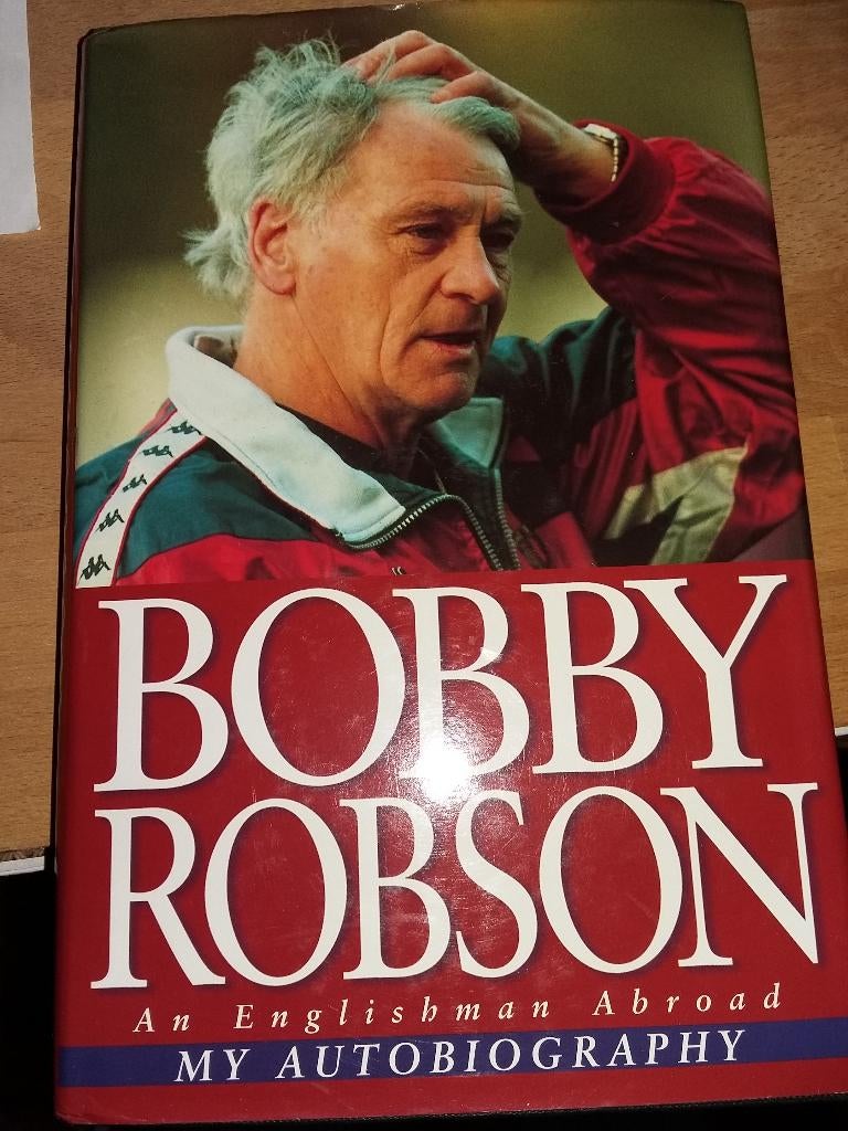 Boek Bobby Robson - My autobiography, Ophalen of Verzenden, Gelezen, Balsport