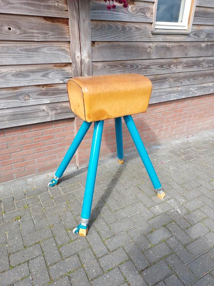 Mooie vintage gymbok turn bok, Sport en Fitness, Turnen, Gebruikt, Materiaal, Maat 36 t/m 42, Ophalen