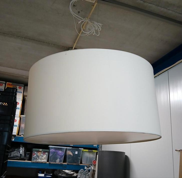 Grote Plafondlamp - Stijlvol & Ruimtelijk, Huis en Inrichting, Lampen | Hanglampen, Zo goed als nieuw, 50 tot 75 cm, Metaal, Stof