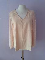 beige blouse mt M, Beige, Ophalen of Verzenden, Zo goed als nieuw