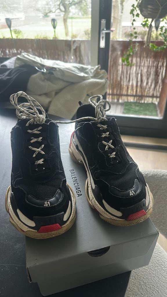 Balenciaga triple s schoenen maat 41, Kleding | Heren, Schoenen, Ophalen of Verzenden, Zo goed als nieuw, Zwart