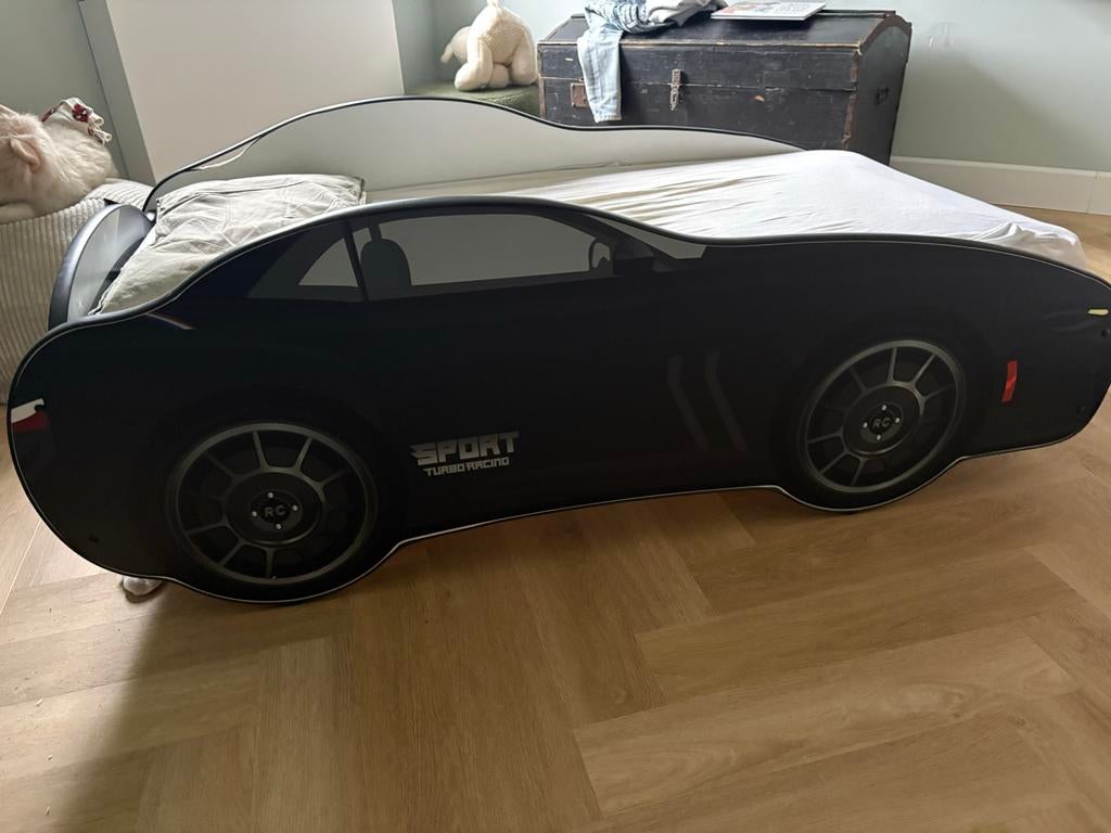 Kinder autobed - stoer en uniek!, Ophalen, Gebruikt, 70 tot 85 cm, 140 tot 160 cm