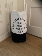TOMMY HILFIGER WASMAND, Huis en Inrichting, Ophalen, Nieuw, Overige typen