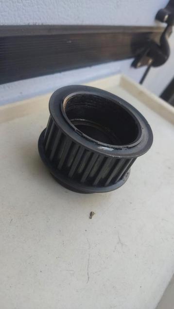 Gezocht 5MGE Toyota Krukas-poelie 13521-43020 beschikbaar voor biedingen