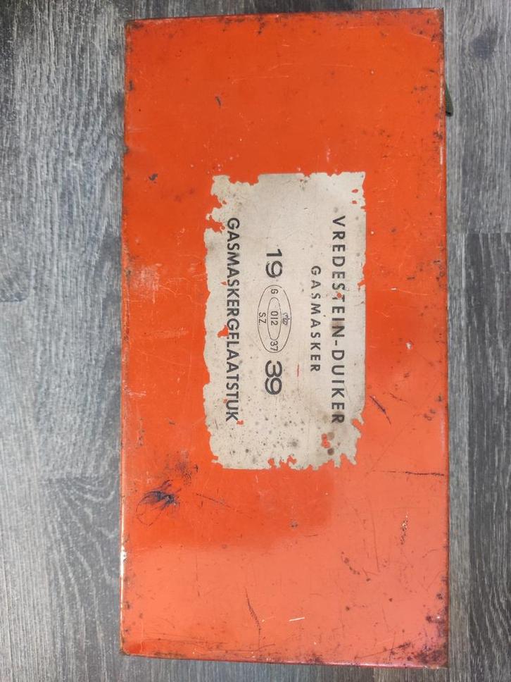 Gasmasker Nederland 1939 Vredestein-Duiker, Verzamelen, Militaria | Algemeen, Ophalen of Verzenden