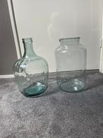 Twee glazen vazen 40 cm hoog, Huis en Inrichting, Minder dan 50 cm, Glas, Zo goed als nieuw, Ophalen