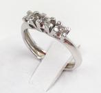 Prachtige gouden ring met diamanten 18 Kt (38), Ophalen, Zo goed als nieuw, 17 tot 18, Dame