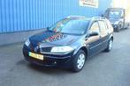 Renault Mégane Grand Tour 1.6-16V Business Line - Climat co, Gebruikt, 4 cilinders, Lichtsensor, Zwart