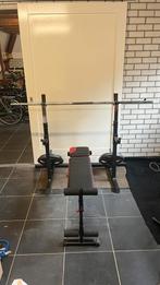 Thuis gym: halterstang, bankje, squatrack en gewichten, Sport en Fitness, Ophalen of Verzenden, Zo goed als nieuw