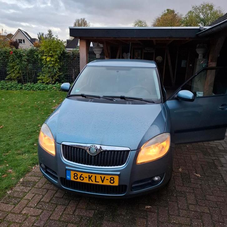 Skoda Fabia 16-16v 2010 automaat, Auto's, Skoda, Particulier, Fabia, ABS, Airbags, Boordcomputer, Centrale vergrendeling, Climate control