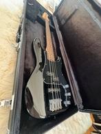 Fender Squier Affinity P-Bass met Koffer, Muziek en Instrumenten, Ophalen, Zo goed als nieuw, Elektrisch